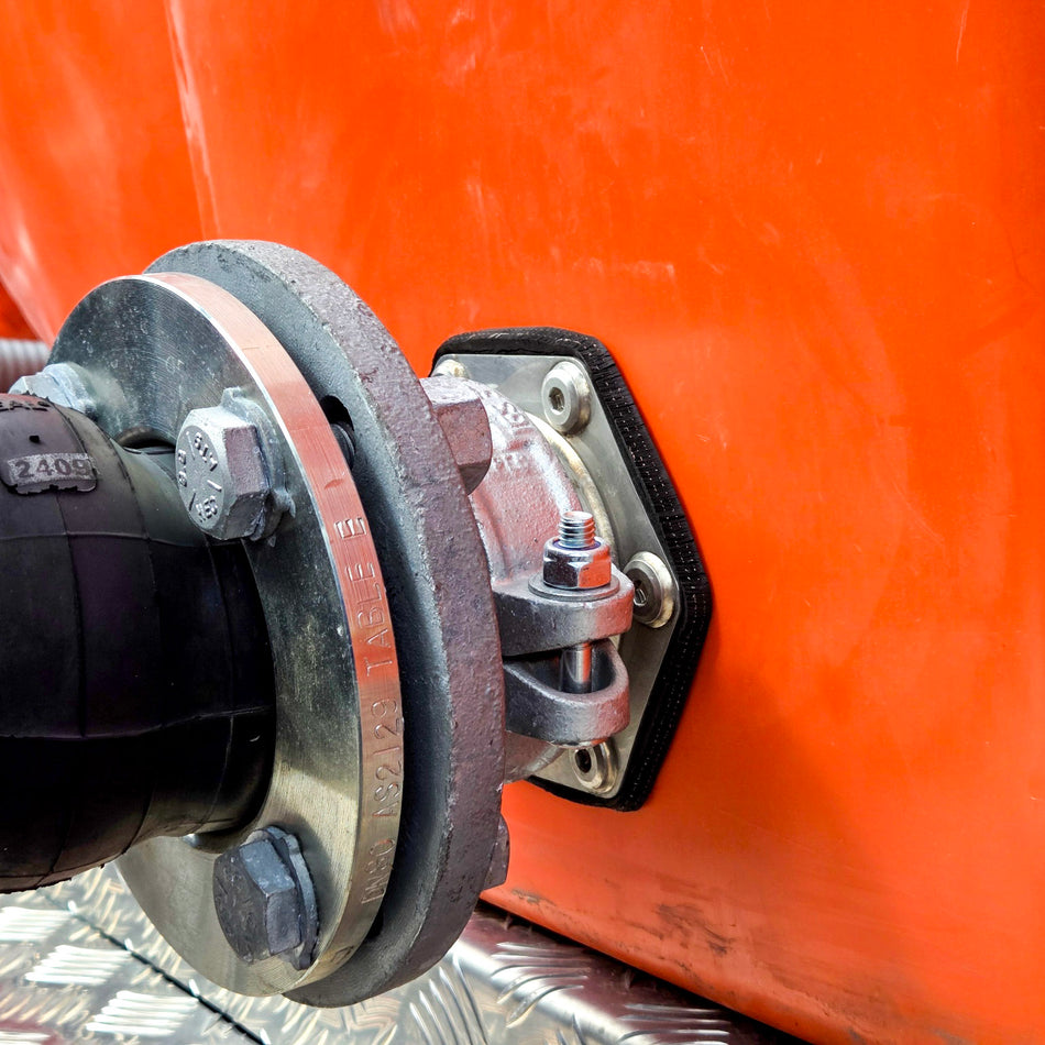 3" ROLL GROOVE TANK OUTLET